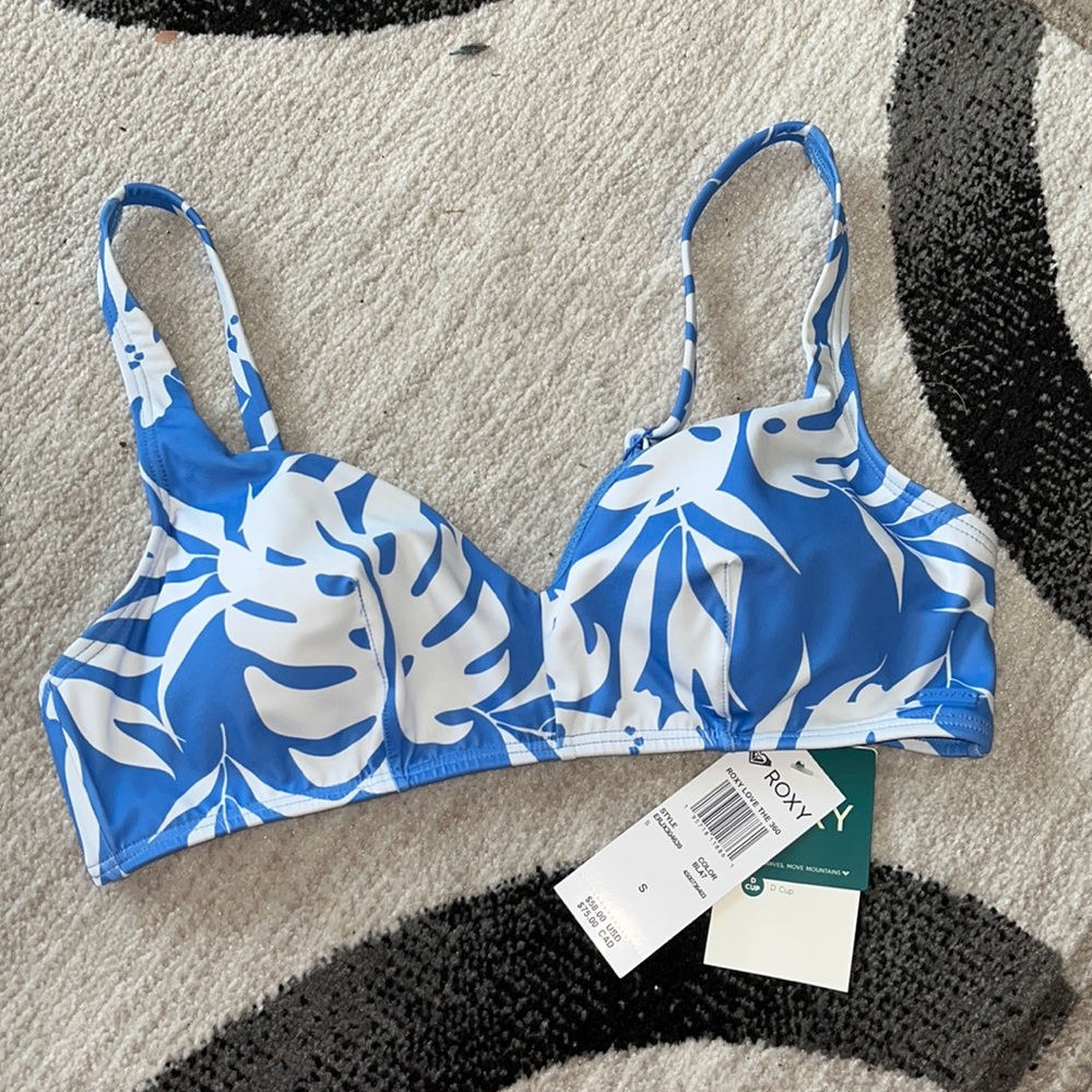 Roxy Love the Sun Ray D cup bikini top